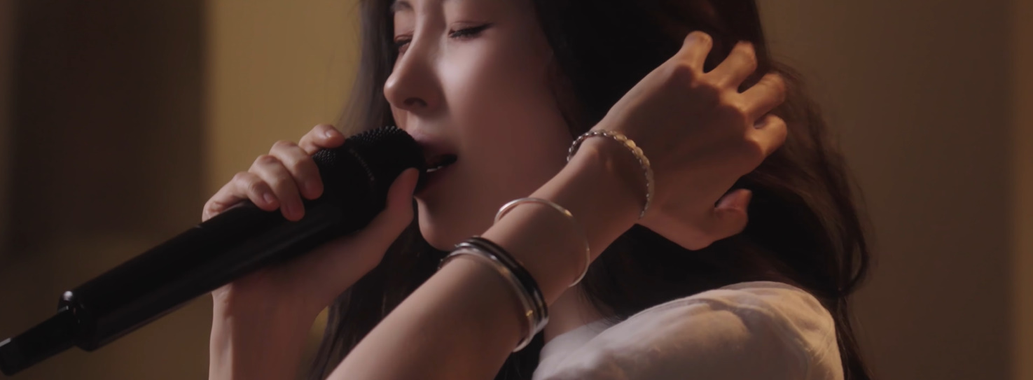 선미 wearing PB019B